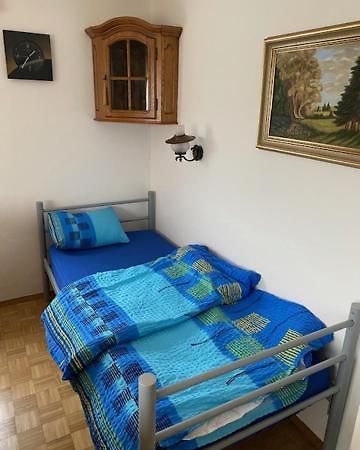 Monteurzimmer Oder Wg Zimmervermietung In Traumhafter Lage Apartment Laufenburg Ngoại thất bức ảnh